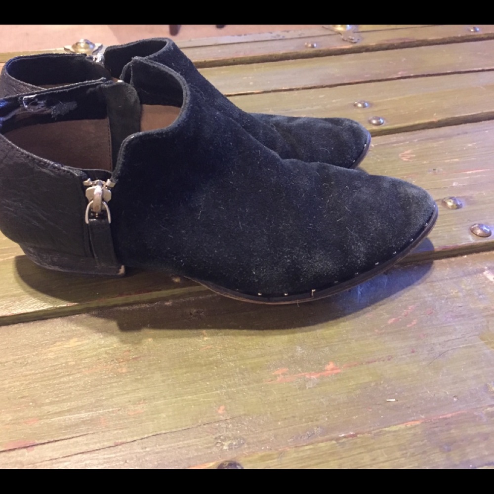 Senso Australia Bree Black Ankle Booties